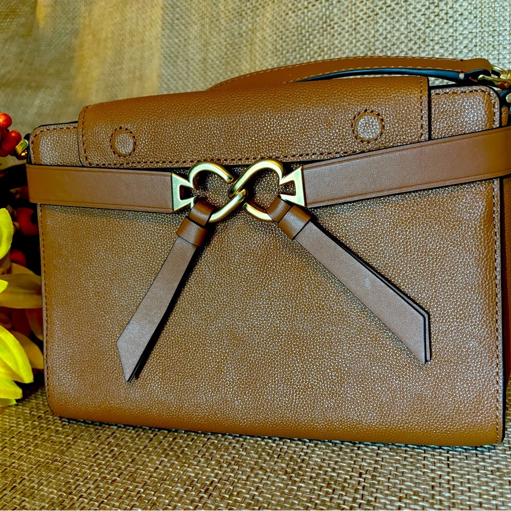 Kate Spade crossbody with interlocking spades